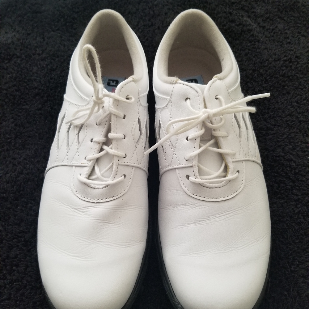 Foot joy golf shoes